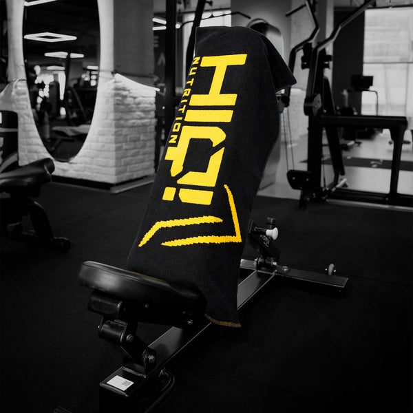 HIQ XL Spor dəsmalı – %100 pambıq, yüksək hopdurma, tez quruma, antibakterial və bench üçün hijyenik dizayn.